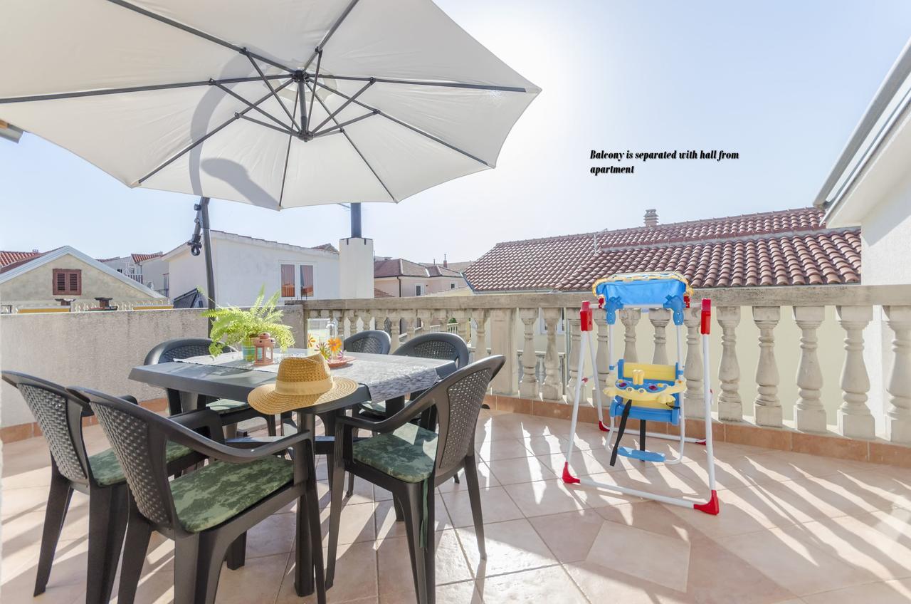 Apartment Marija Vodice Esterno foto