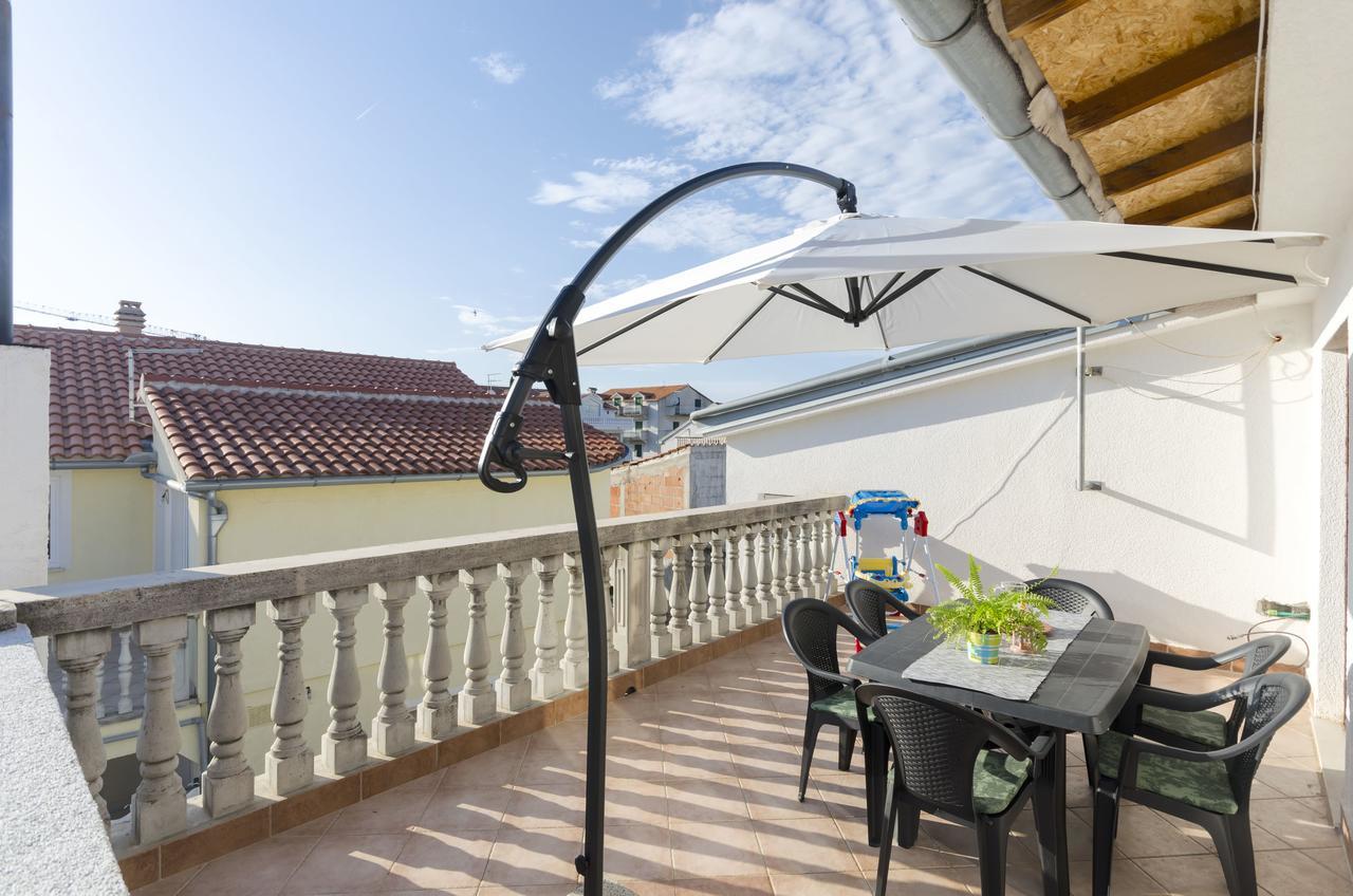 Apartment Marija Vodice Esterno foto